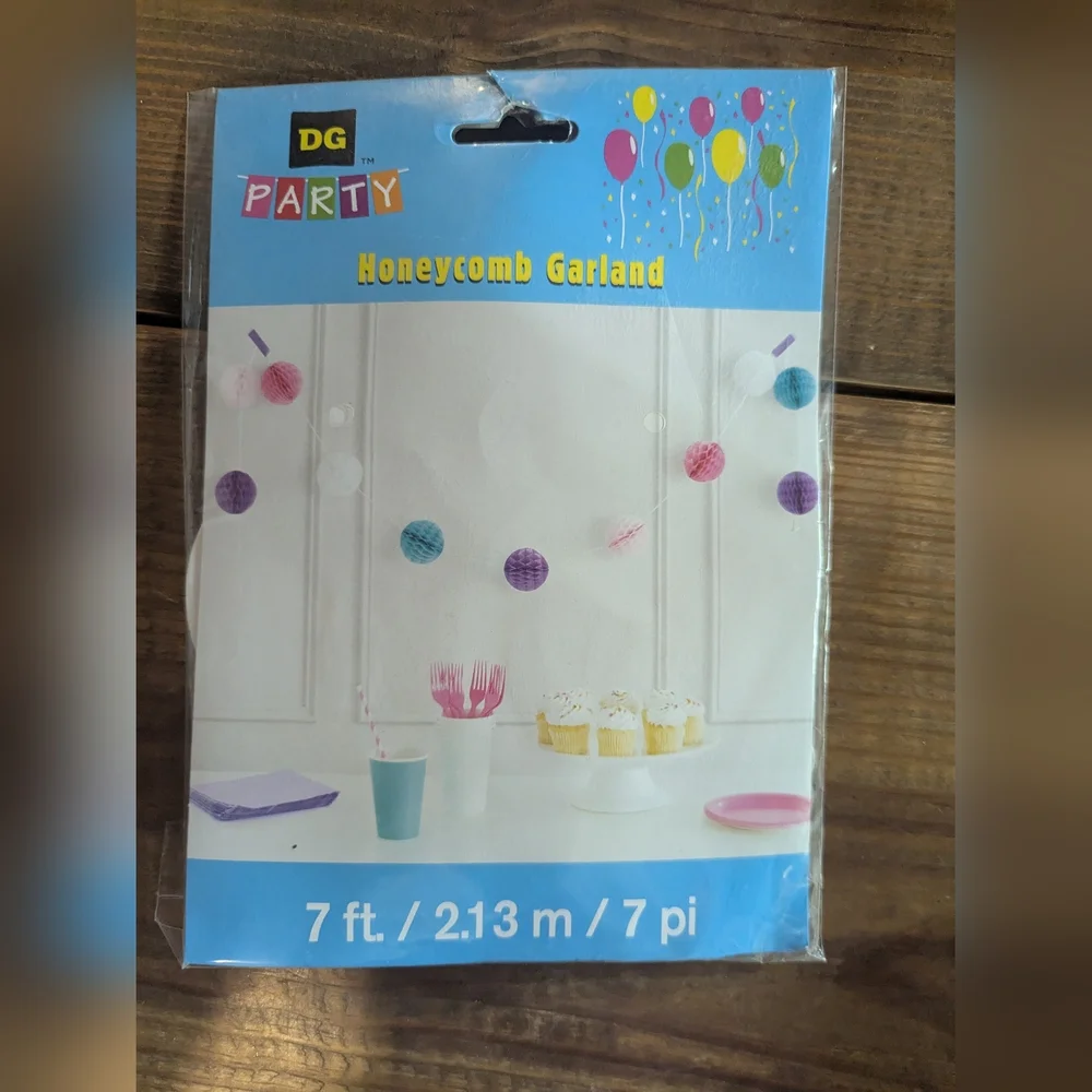 9 pc party suppliesunicorn and rainbows1 tassel cake topper3 balloons helium‎